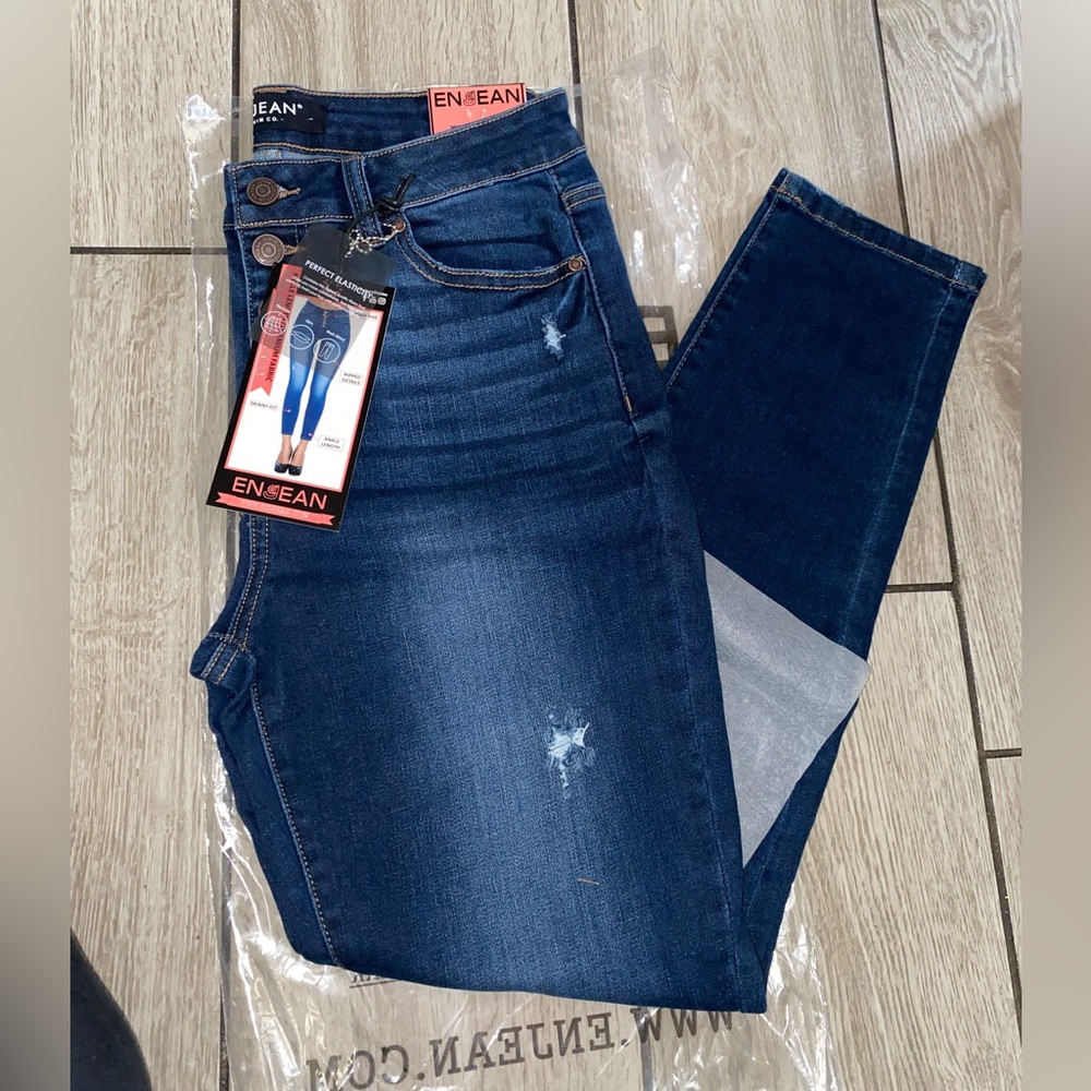 Enjean Dark Wash High Rise Skinny Jeans